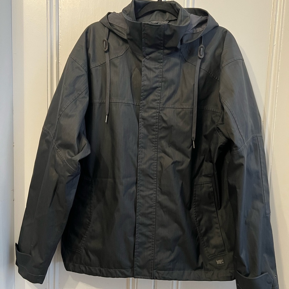 Men’s MEC Water Resistant Jacket Size L